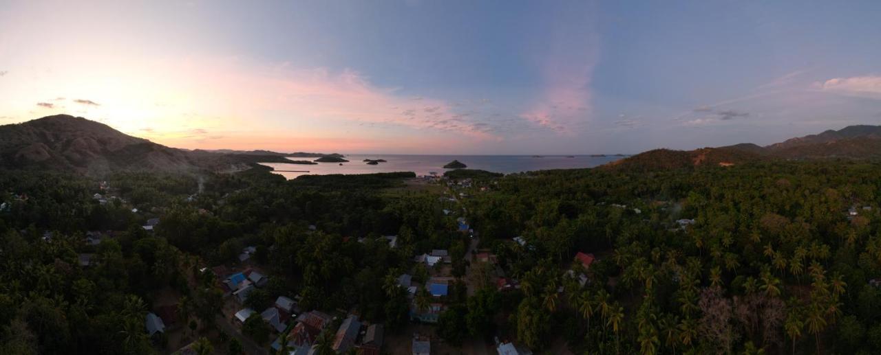 Riung Tiga Empat Tujuh Guesthouse المظهر الخارجي الصورة